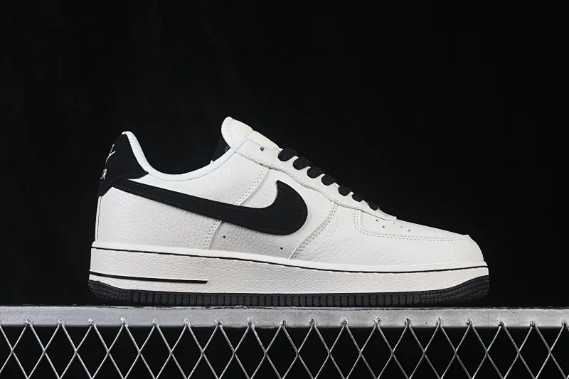 All Categories Nk Air Force 1 Air Force Series Nk Air Force 1 Low Air Force Low Nike Air Force 1'07 Low Beige White Black Air Force One Low Casual Shoes NH0601-546
